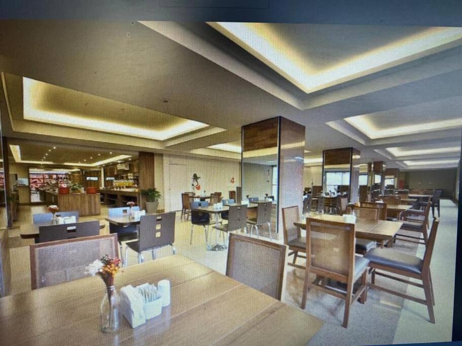 Apartment S4 *